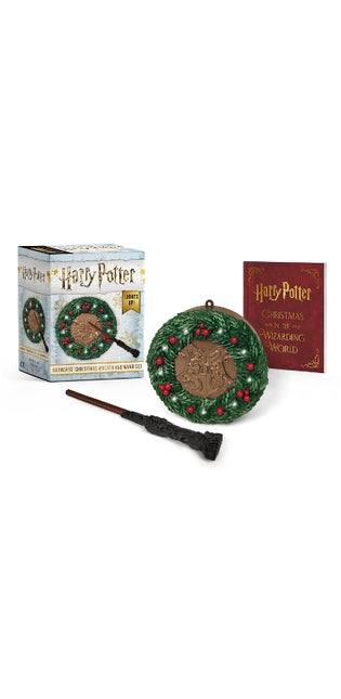 Harry Potter: Hogwarts Christmas Wreath and Wand Set