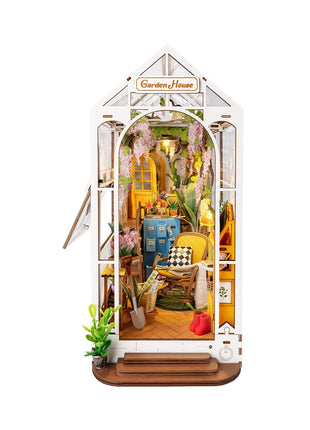 Gardenhouse BookNook
