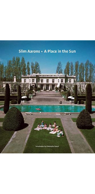 Slim Aarons: A Place in the Sun